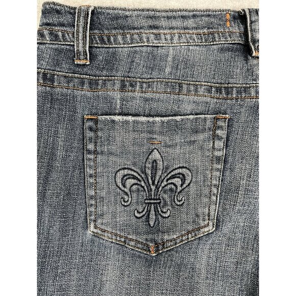 Kristian Alfonso Jeans Women 16 Bootcut Distressed Wash Fleur de Lis Embroidered - Picture 7 of 16